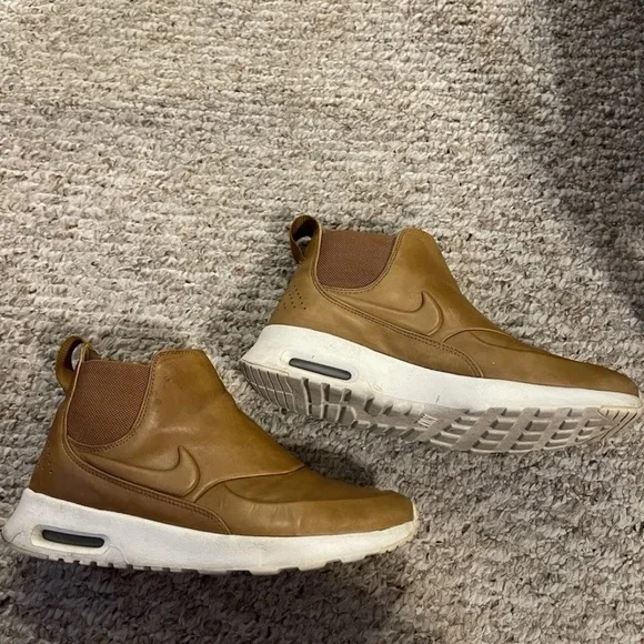 Nike Air Max Thea Ale Brown Leather Women's Boots  Size 7 - Picture 2 of 7